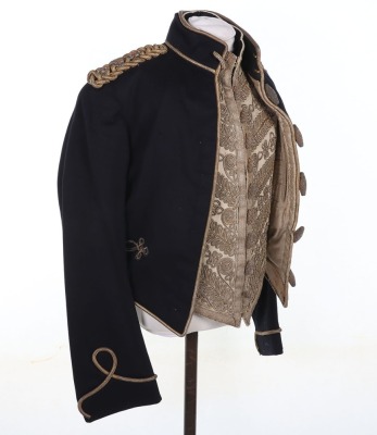 19th Hussars Officers Mess Dress. - 3