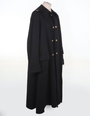 Gloucester Regiment Officers Cloak, - 3