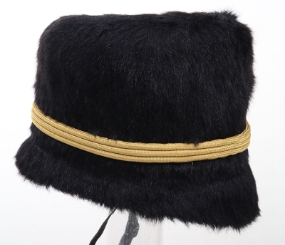 Royal Horse Artillery troopers black fur busby - 3