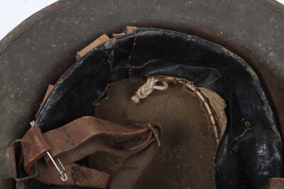 WW1 British Steel Combat Helmet with Divisional Sign - 8