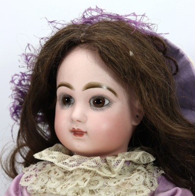 A good Tete Jumeau bisque head Bebe doll, size 11 - 2