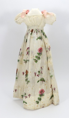 A good early 19th century dolls dress,