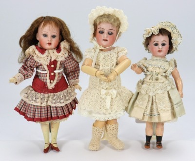 A miniature Simon & Halbig 'walker' doll,