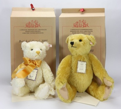 Two Steiff British Collectors Limited Edition replica Teddy bears,