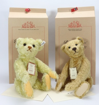 Two Steiff British Collectors Limited Edition replica Teddy bears,