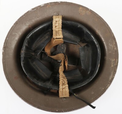 WW2 British Mk.II Combat Helmet. - 7
