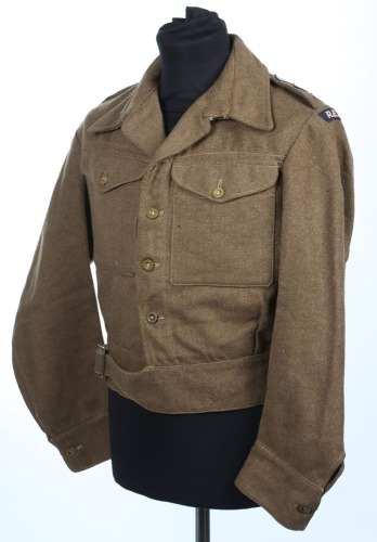 WW2 British Austerity Battle Dress Blouse, REME, Captain.