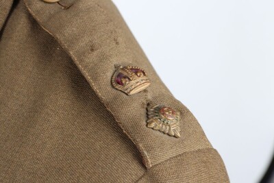WW2 British Service Dress Tunic, Lt Colonel, Royal Berkshire Regiment. - 4