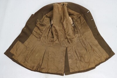 WW2 British Service Dress Tunic, Lt Colonel, Royal Berkshire Regiment. - 8