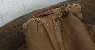 WW2 British Service Dress Tunic, Lt Colonel, Royal Berkshire Regiment. - 9