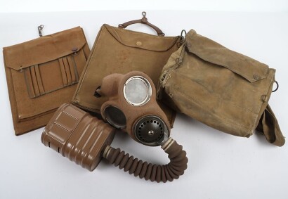 WW2 British Mk.VI Respirator , Haversack and Officers Map Cases