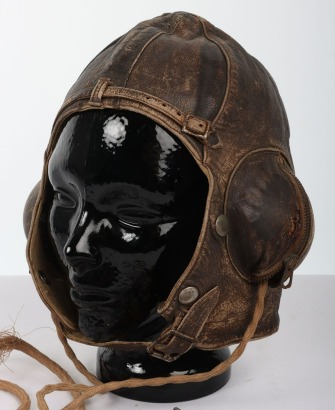 WW2 Royal Australian Air Force (RAAF) B-Type Flying Helmet.