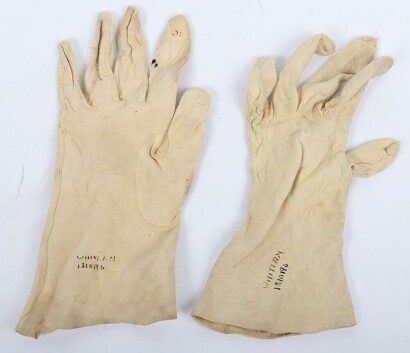 WW2 RAF Chamois Leather Flying Gloves.
