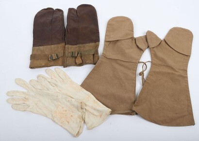 WW2 RAF Silk Inner Gloves & USAAF Mittens.