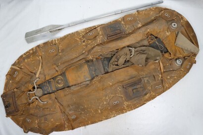 WW2 German Luftwaffe Aircrew 4-Man Life Raft and Paddle
