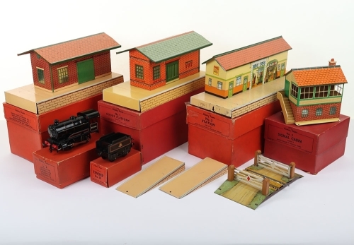 Two Boxed 0 Gauge Hornby Trains No.1 Goods Platforms