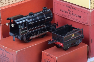 Two Boxed 0 Gauge Hornby Trains No.1 Goods Platforms - 4
