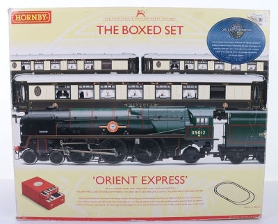 Hornby 00 Gauge R 108 Orient Express The Boxed Set - 11