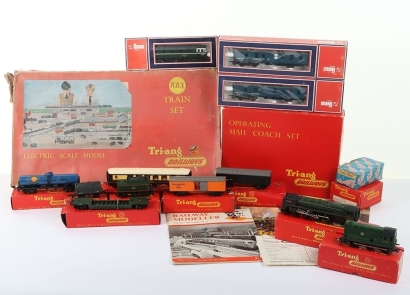 A Quantity of Tri-ang & Lima 00 Gauge Trains