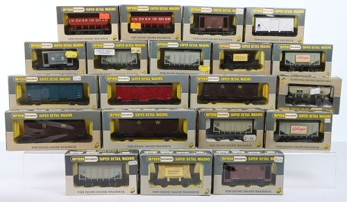 Twenty Wrenn Railways Boxed Super Detail Wagons