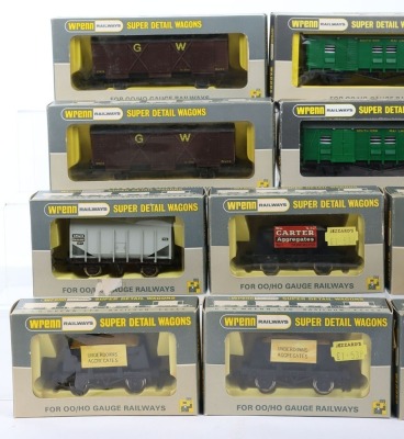Fourteen Wrenn Railways Boxed Super Detail Wagons - 2