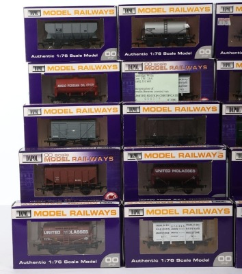Twenty-Four Boxed Dapol 00 Gauge Scale Wagons - 2