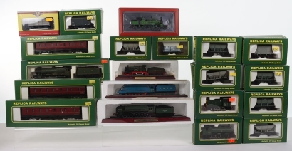 Replica Railways 00 Gauge Models