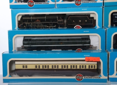 A Quantity of Boxed Airfix Railway System 00 scale - 4