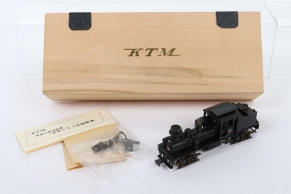 A KTM 0 Gauge Black Ali-san Shay No.16 Locomotive