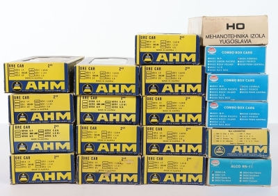 A Quantity of AHM HO Scale Trains - 4