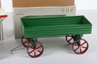A Mamod Mallams Engineers Limited Steam Tractor - 5