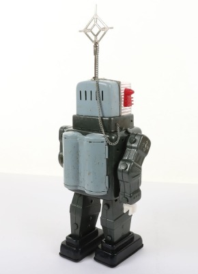 Boxed Alps battery operated Tinplate Television Spaceman, Japanese 1960s - 7