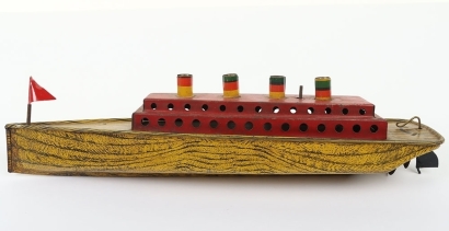 Lindstrom (USA) Tinplate Four Funnel Ocean liner