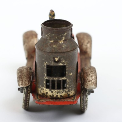 Arnold (Germany) Tinplate Clockwork Fire Engine - 4
