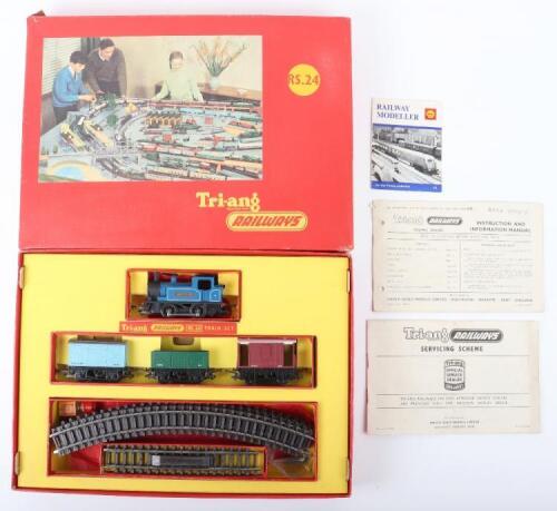 Tri-ang 00 gauge RS.24 Goods train set