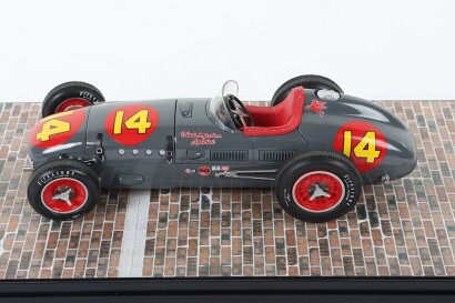 Carousel 1 Kurtis Kraft Roadster 1953 Indianapolis 500 Winner