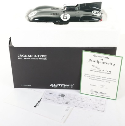 Autoart Jaguar D-Type 1:18 Scale Replica Model