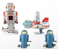 Four Japanese tinplate wind-up Robots, 1950s/60s