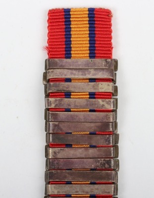 Miniature Medal &ndash; An interesting miniature Queen&rsquo;s South Africa Medal with a complete set of 26 clasps - 8