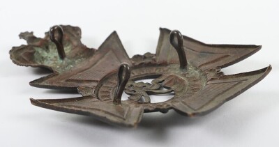 2nd Gloucestershire Volunteer Battalion Blackened Brass Helmet Plate. - 3
