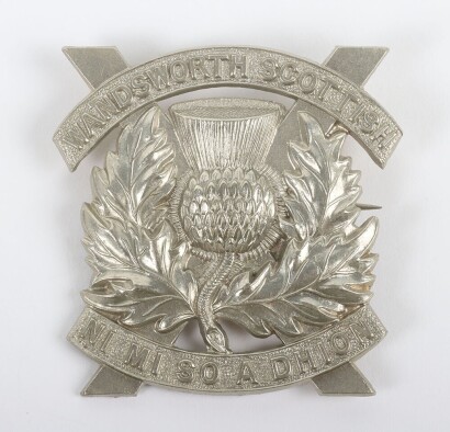WW1 Wandsworth Scottish Glengarry Badge. A very fine die - stamped white metal example.