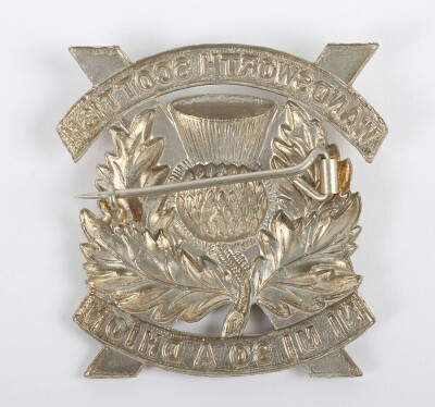 WW1 Wandsworth Scottish Glengarry Badge. A very fine die - stamped white metal example. - 2