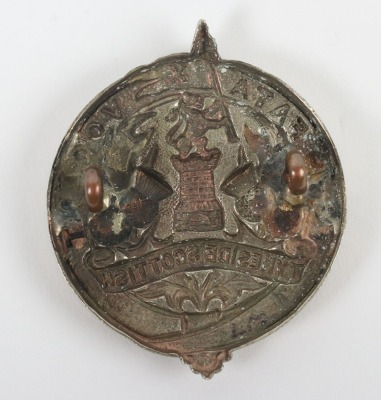 1914 Tyneside Scottish 1st Pattern Glengarry Badge. - 2