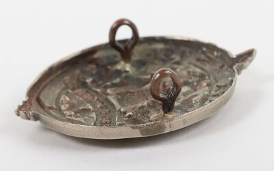 1914 Tyneside Scottish 1st Pattern Glengarry Badge. - 3