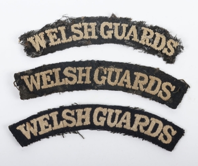 3x WW1 Welsh Guards Cloth Shoulder Titles