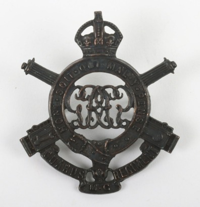 Scarce Guards Machine Gun Regiment Officers Cap Badge