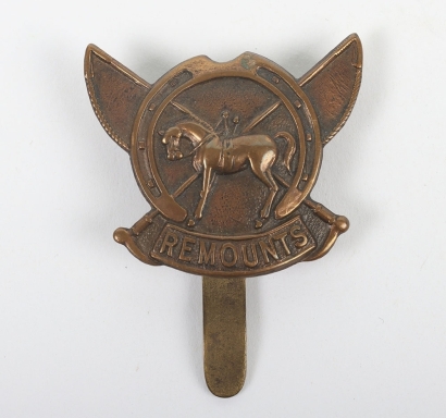 Scarce WW1 Army Remounts Service Cap Badge