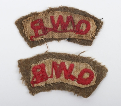 Pair of WW1 16th (Queens Westminster Rifles) County of London Regiment Cloth Shoulder Titles - 2