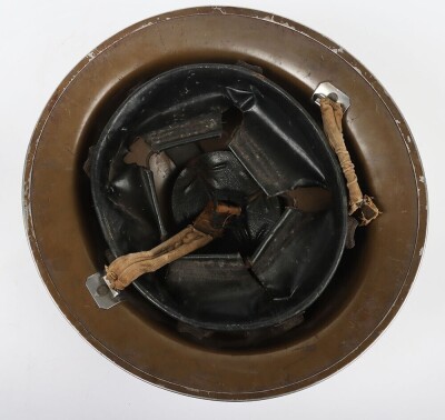 WW2 British Royal Artillery Mk.II Steel Helmet. - 4