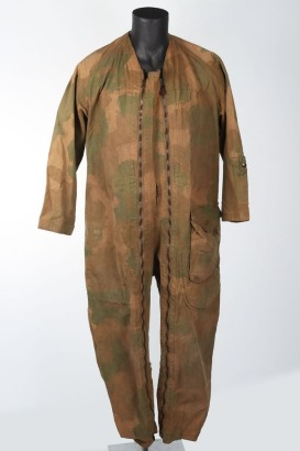 Rare WW2 Special Operation Executive (SOE) Camouflage Jumpsuit or 'Striptease'.